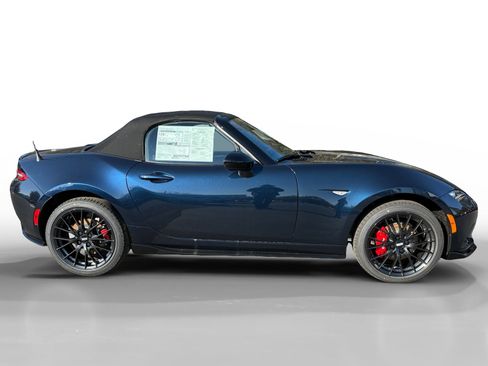 New 2025 MAZDA MX-5 Miata Club w/ Brembo/BBS Recaro Package image 6