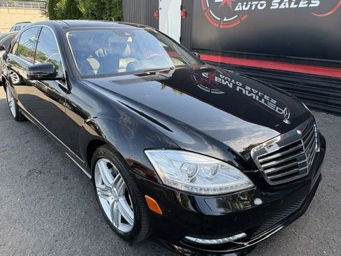 Used 2013 Mercedes-Benz S 550 4MATIC image 5