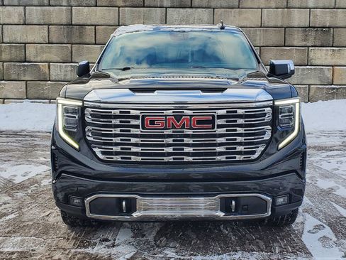 Used 2022 GMC Sierra 1500 Denali w/ Technology Package image 9