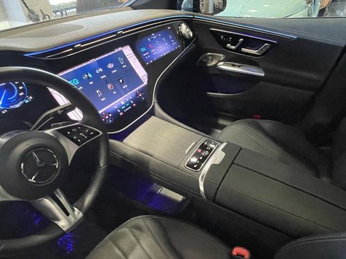 Used 2024 Mercedes-Benz EQE 500 4MATIC Sedan w/ Driver Assistance Package image 46