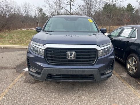 Used 2023 Honda Ridgeline RTL-E image 2