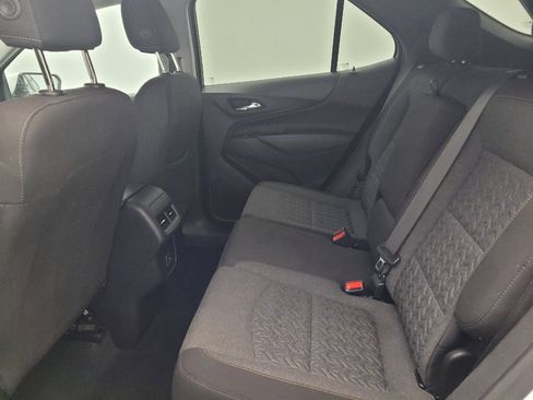 Used 2022 Chevrolet Equinox LT image 18