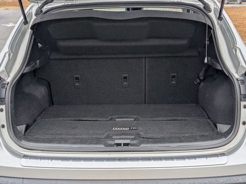 Used 2022 Nissan Rogue Sport SV w/ Technology Package image 9