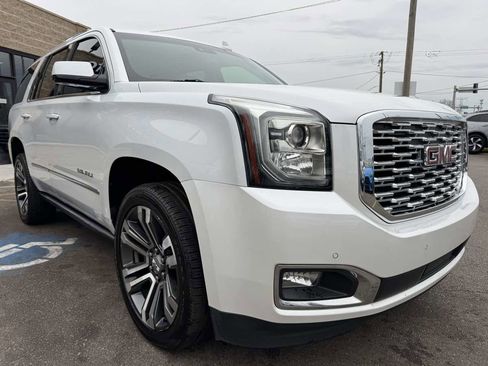 Used 2019 GMC Yukon Denali w/ Denali Ultimate Package image 3
