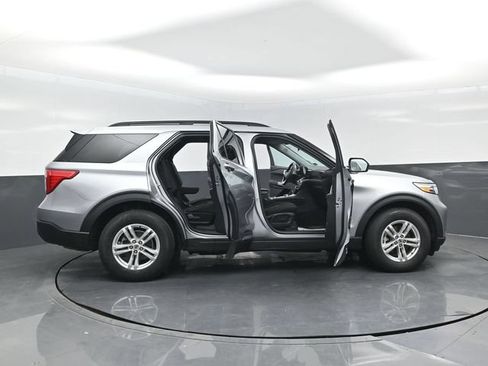 Certified 2023 Ford Explorer XLT AWD/4WD image 26