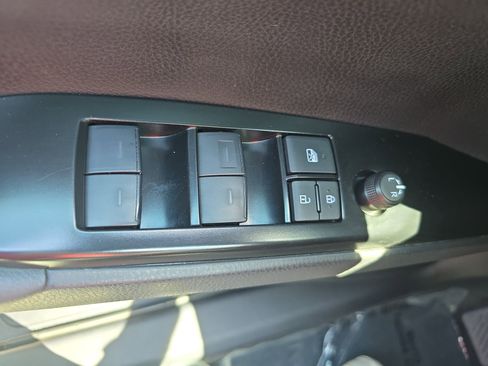 Used 2025 Toyota Camry SE w/ Multimedia Upgrade Package FWD image 27