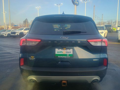 Used 2020 Ford Escape SEL image 12