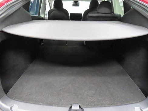 Used 2024 Tesla Model Y Long Range image 32