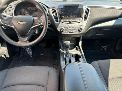 Used 2024 Chevrolet Malibu LT FWD image 14