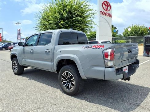 Certified 2021 Toyota Tacoma TRD Sport w/ TRD Premium Sport Package AWD/4WD image 7