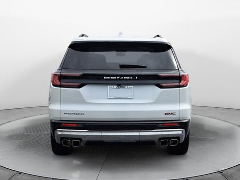 Used 2024 GMC Acadia Denali w/ Super Cruise Package FWD image 6