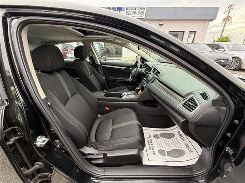 Used 2020 Honda Civic EX image 28