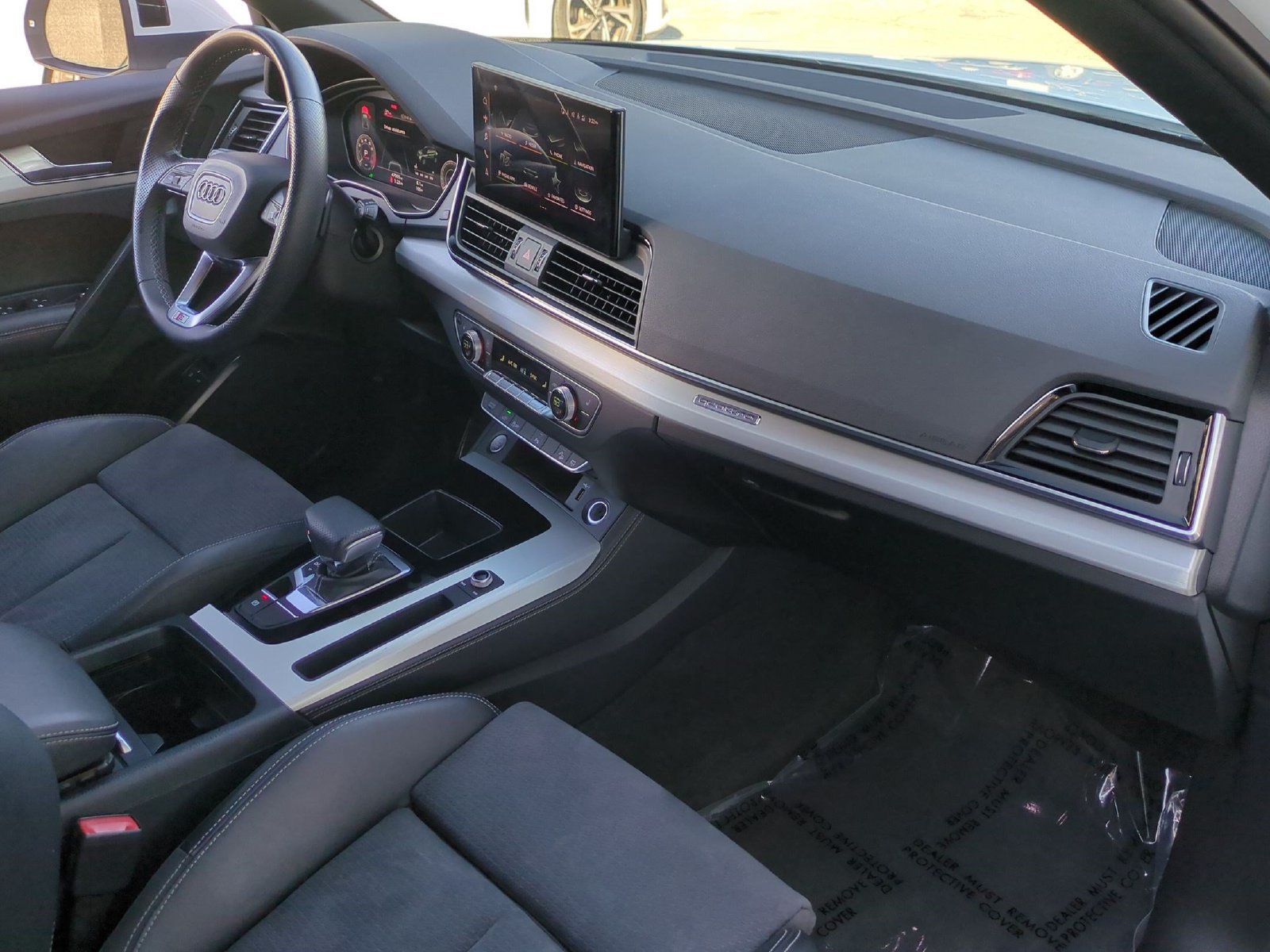 Used 2021 Audi Q5 e Premium Plus w/ Premium Plus Package AWD/4WD image 20