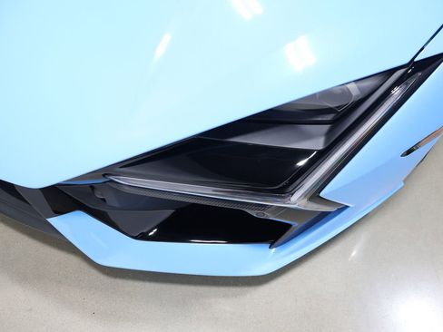 Used 2025 Lamborghini Revuelto AWD/4WD image 86