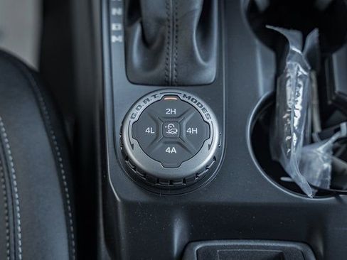 New 2026 Ford Bronco Big Bend w/ Black Diamond Package image 33