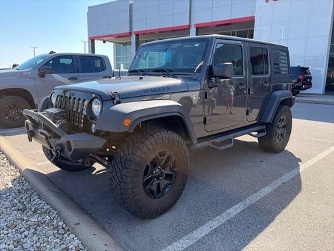 Used 2018 Jeep Wrangler Unlimited Sport AWD/4WD image 1