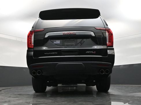 Used 2022 GMC Yukon XL AT4 AWD/4WD image 23