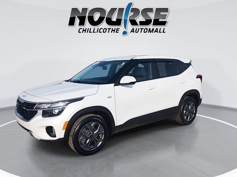 Used 2024 Kia Seltos LX image 4