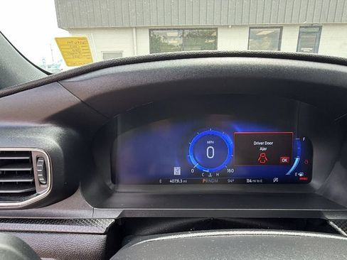 Used 2023 Ford Explorer ST w/ Equipment Group 401A AWD/4WD image 18