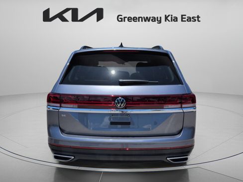 Used 2024 Volkswagen Atlas SE FWD image 7