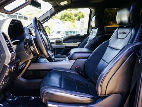 Used 2019 Ford F150 Raptor w/ Equipment Group 802A Luxury AWD/4WD image 16