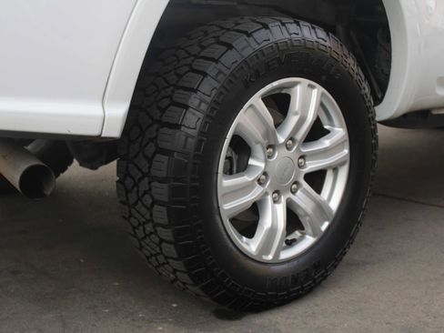 Used 2022 Ford Ranger XLT image 14