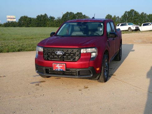 New 2026 Ford Maverick XLT w/ Equipment Group 301A AWD/4WD image 10