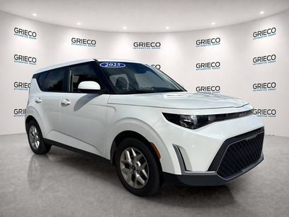 Used 2025 Kia Soul LX w/ LX Technology Package