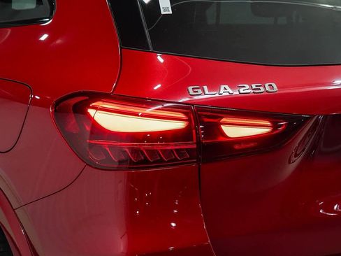 Used 2025 Mercedes-Benz GLA 250 image 7