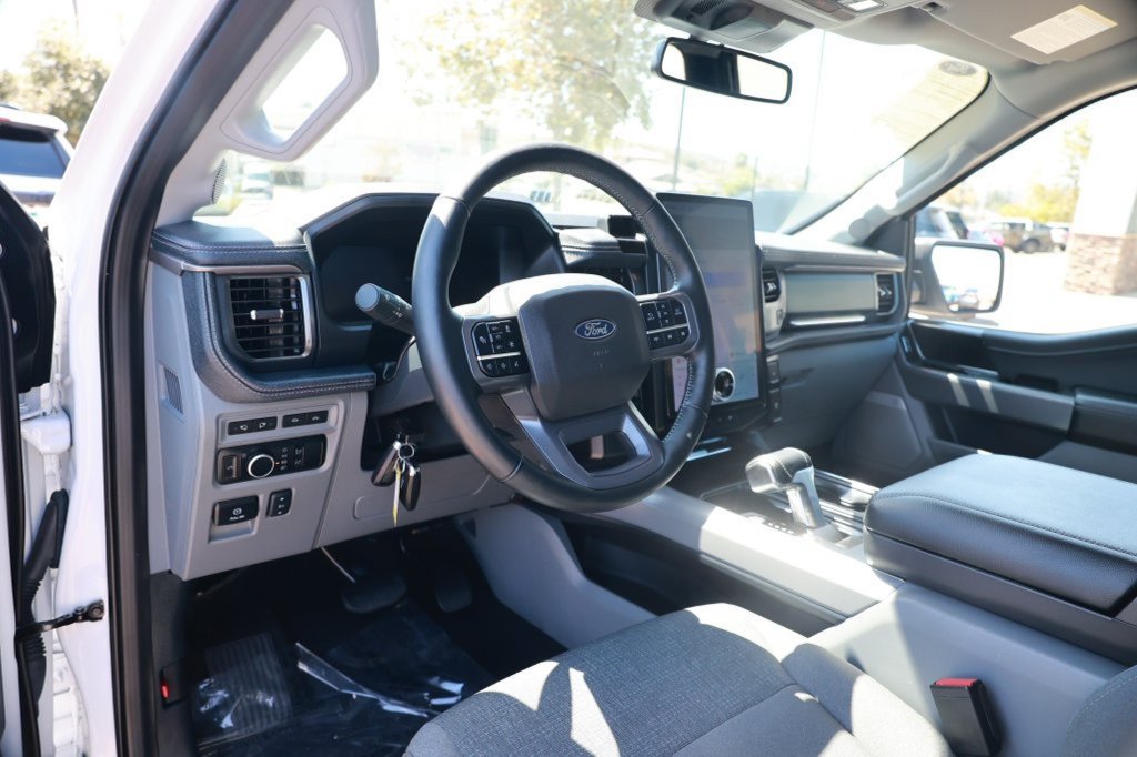 Used 2024 Ford F150 Lightning Flash AWD/4WD image 19
