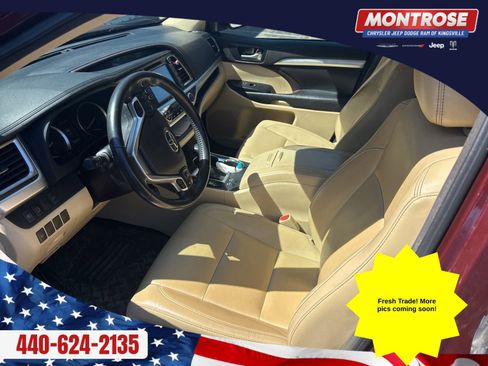 Used 2018 Toyota Highlander XLE AWD/4WD image 5