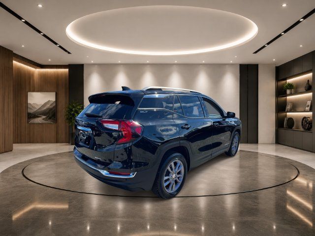 Used 2024 GMC Terrain SLT w/ LPO, Floor Liner Package AWD/4WD image 6