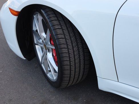 Used 2019 Porsche 718 Cayman S RWD image 49