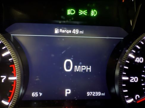 Used 2022 Kia Telluride SX w/ SX Prestige Package image 16