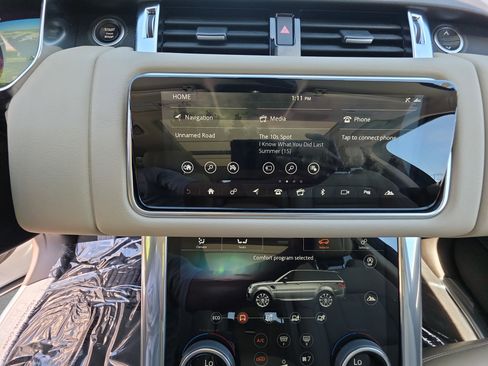 Certified 2022 Land Rover Range Rover Sport HSE Silver Edition image 22