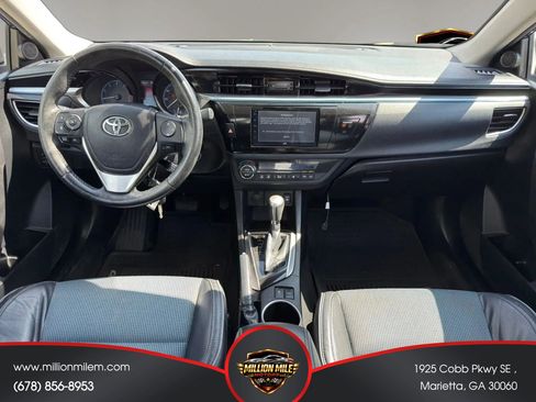 Used 2014 Toyota Corolla S FWD image 3
