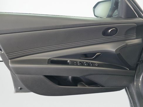 New 2026 Hyundai Elantra SEL Sport Premium FWD image 32