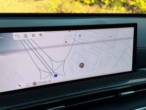 Used 2025 Genesis GV80 3.5T e-SC image 23