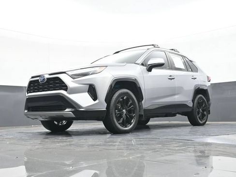 Used 2024 Toyota RAV4 SE AWD/4WD image 55