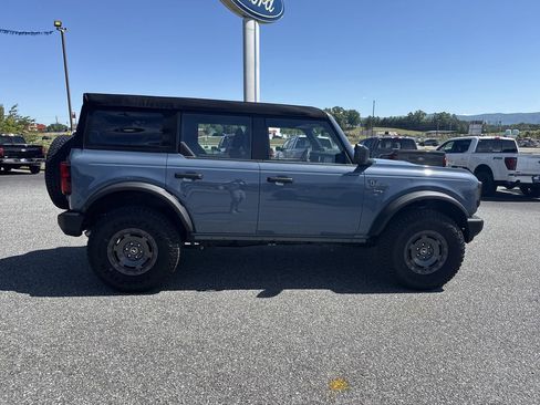Used 2025 Ford Bronco 4-Door w/ Sasquatch Package AWD/4WD image 8