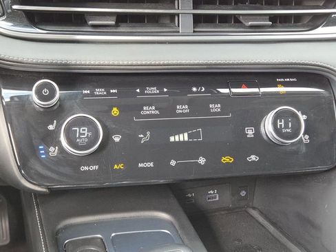 Used 2023 INFINITI QX60 Luxe image 39