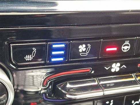 Used 2022 Jeep Grand Cherokee Summit image 27