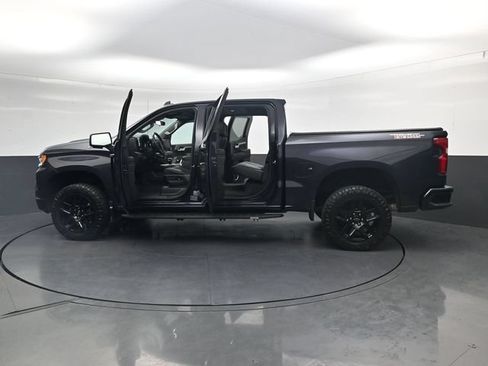 Used 2022 Chevrolet Silverado 1500 LT Trail Boss w/ LT Trail Boss Premium Package AWD/4WD image 40