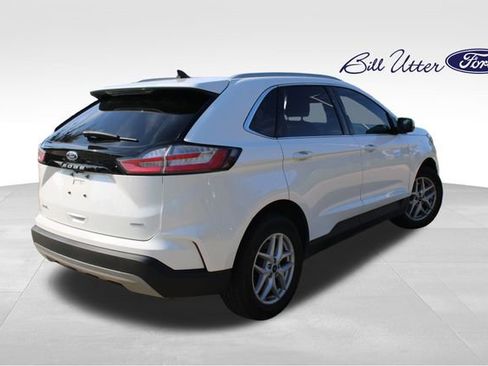 Certified 2022 Ford Edge SEL w/ Convenience Package image 5