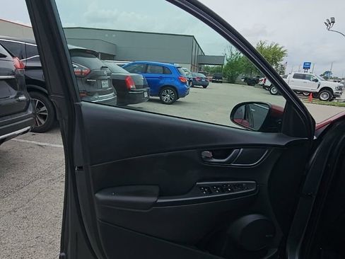 Used 2019 Hyundai Kona Ultimate image 10