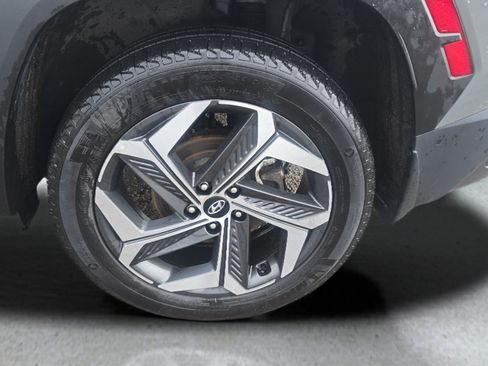 Certified 2024 Hyundai Tucson Limited AWD/4WD image 32