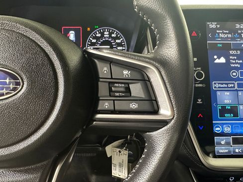 Used 2025 Subaru Outback Premium image 23