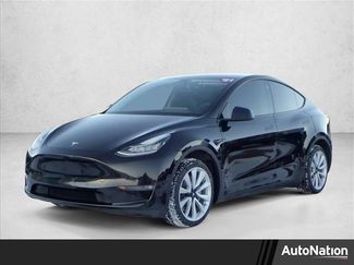 Used 2021 Tesla Model Y Long Range video 1
