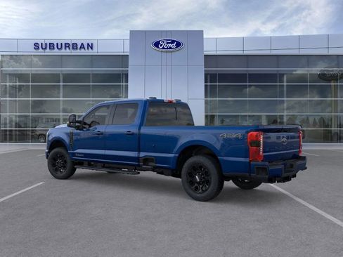 New 2026 Ford F250 Lariat w/ Black Appearance Package image 4