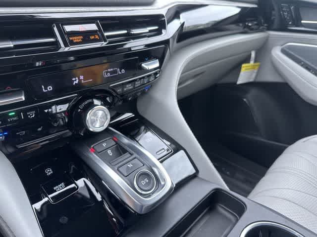 Used 2026 Acura MDX w/ Advance Package AWD/4WD image 32